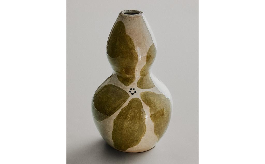 FLORAL TERRACOTTA VASE