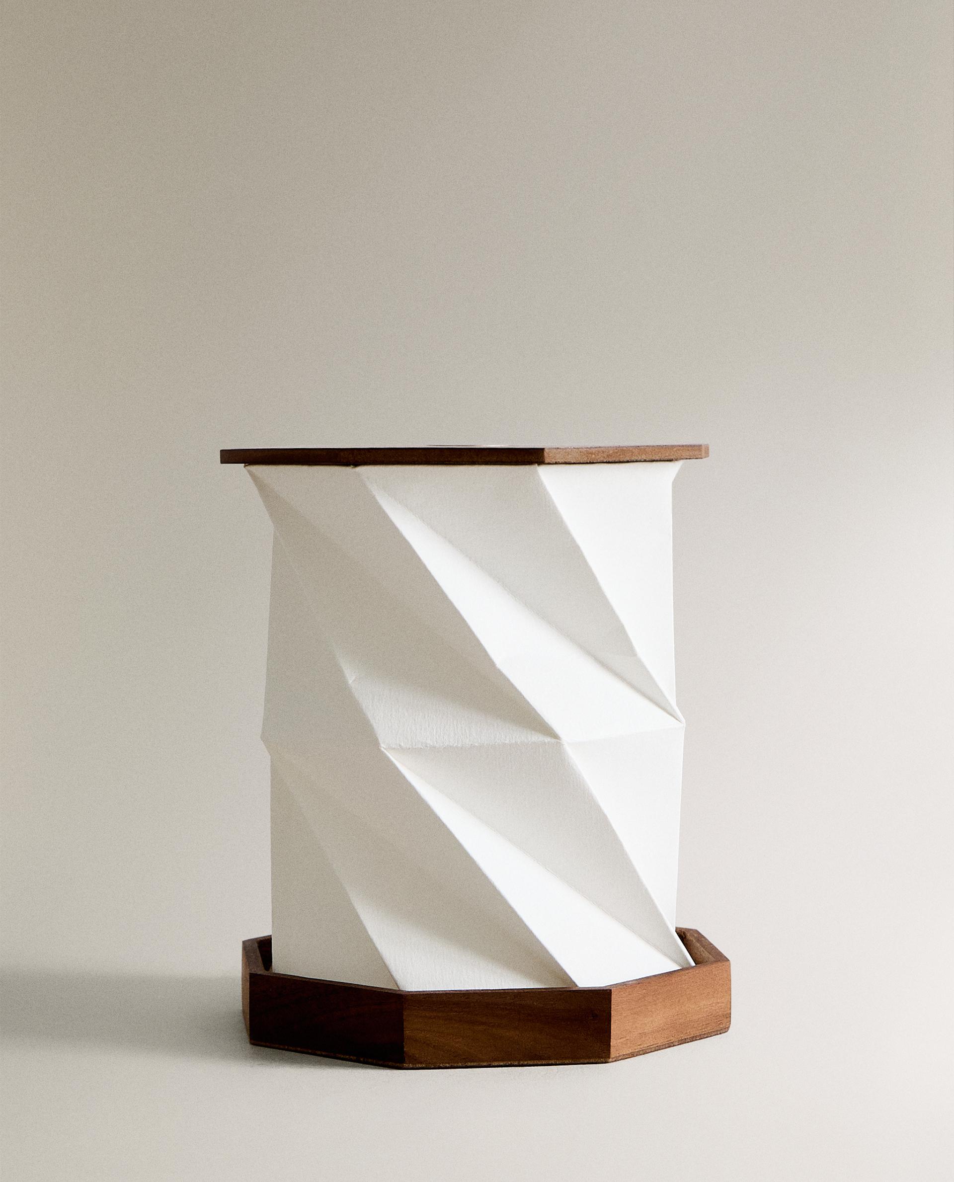 CORDLESS FOLDABLE TABLE LAMP