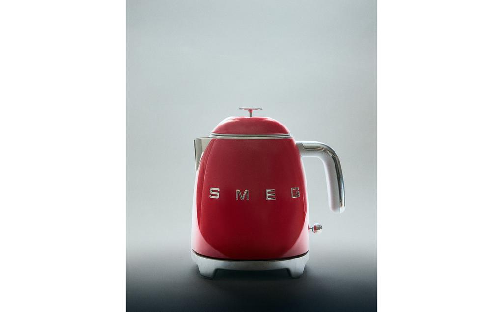 BULLIDOR D'AIGUA D'ACER PETIT SMEG