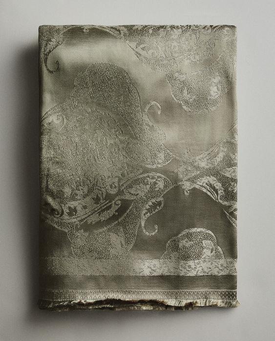 SATIN THROW