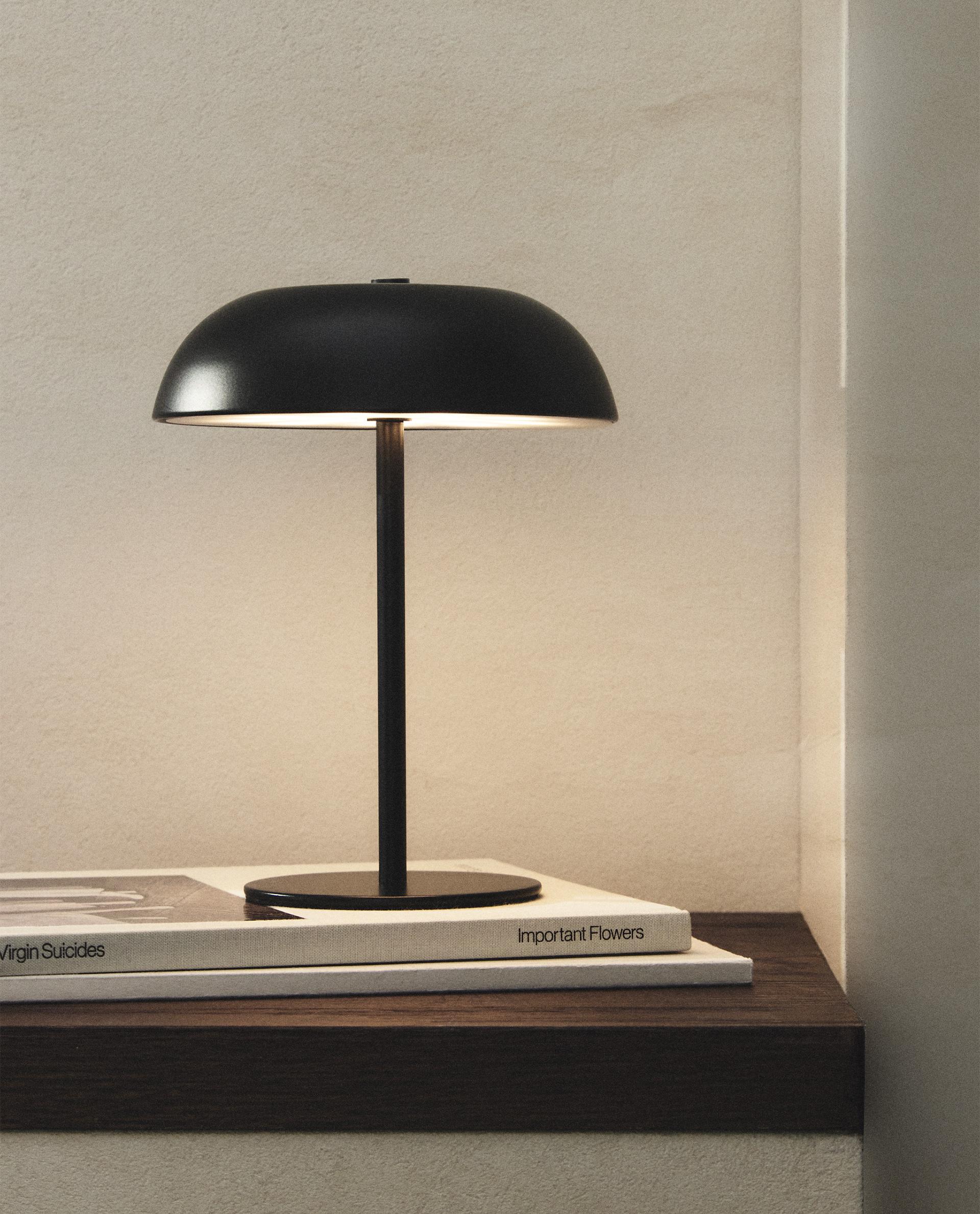 ✨完売商品 早い者勝ち ✨ZARAHOME  モノクロームタクティルランプ モノカラー タッチ式 テーブルランプ | Zara Home 日本/Japan