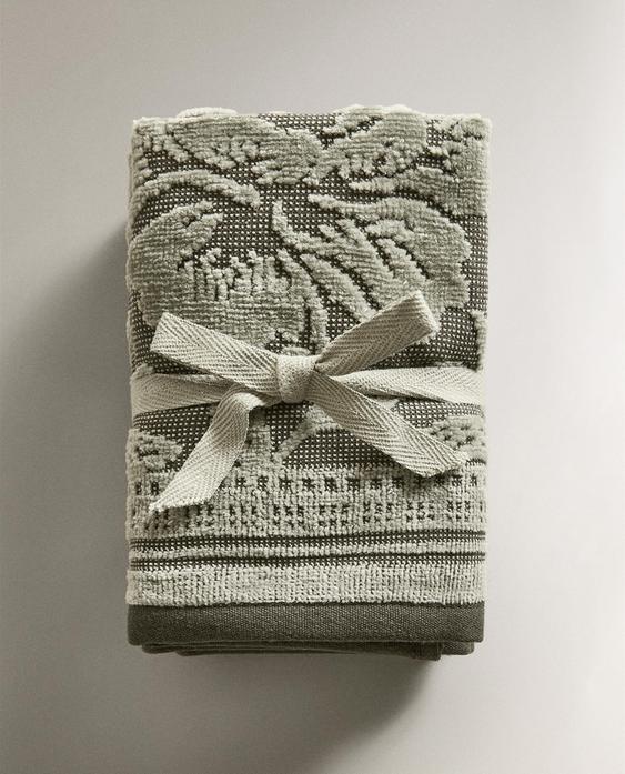 CONJUNTO DE TOALHAS DE LAVABO EM JACQUARD DE VELUDO (CONJUNTO DE 3)