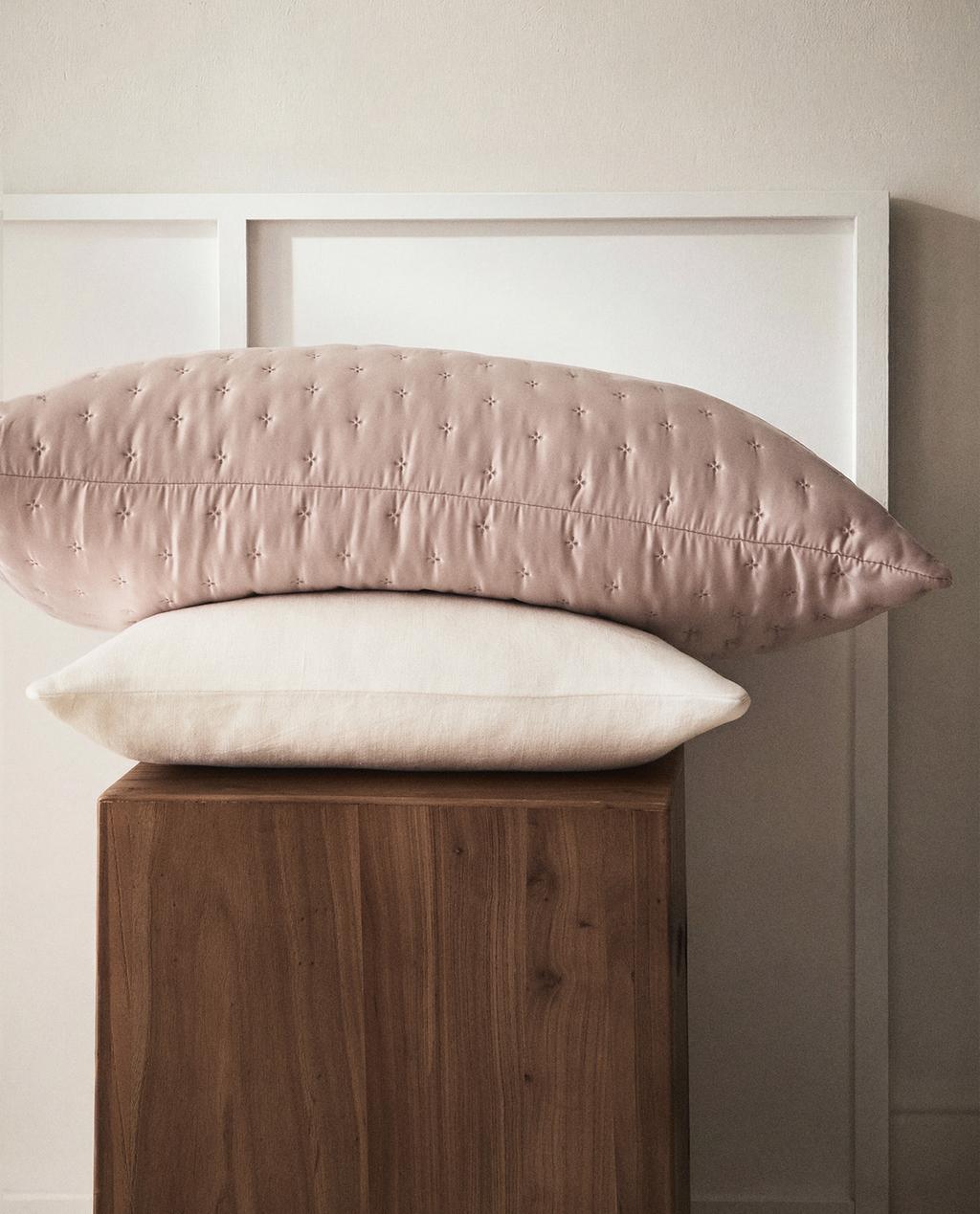 غلاف وسادة سادة بعُقد للألحفة غلاف وسادة سادة بعُقد للألحفة