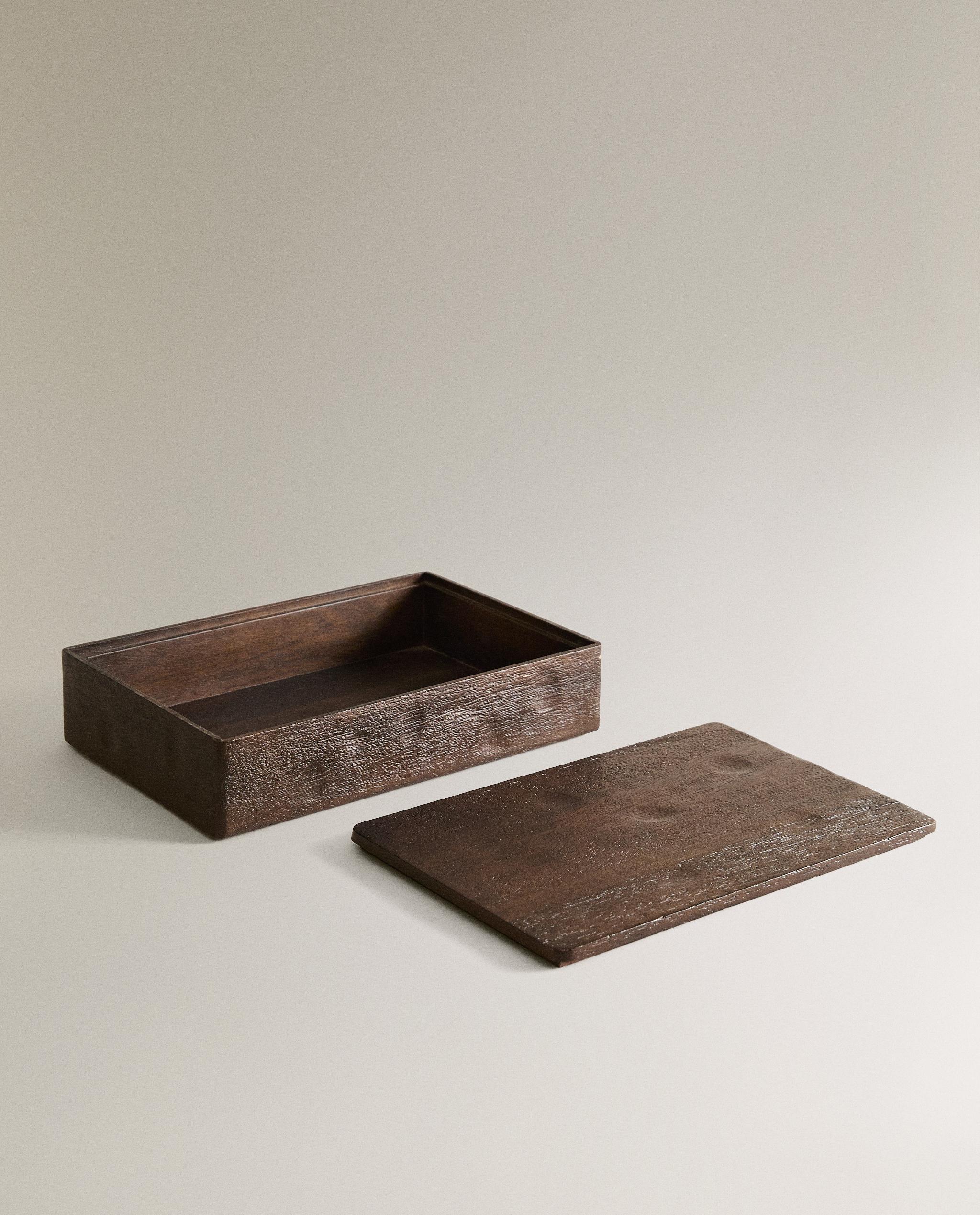 LARGE WOODEN BOX WITH LID product thumbnail 6