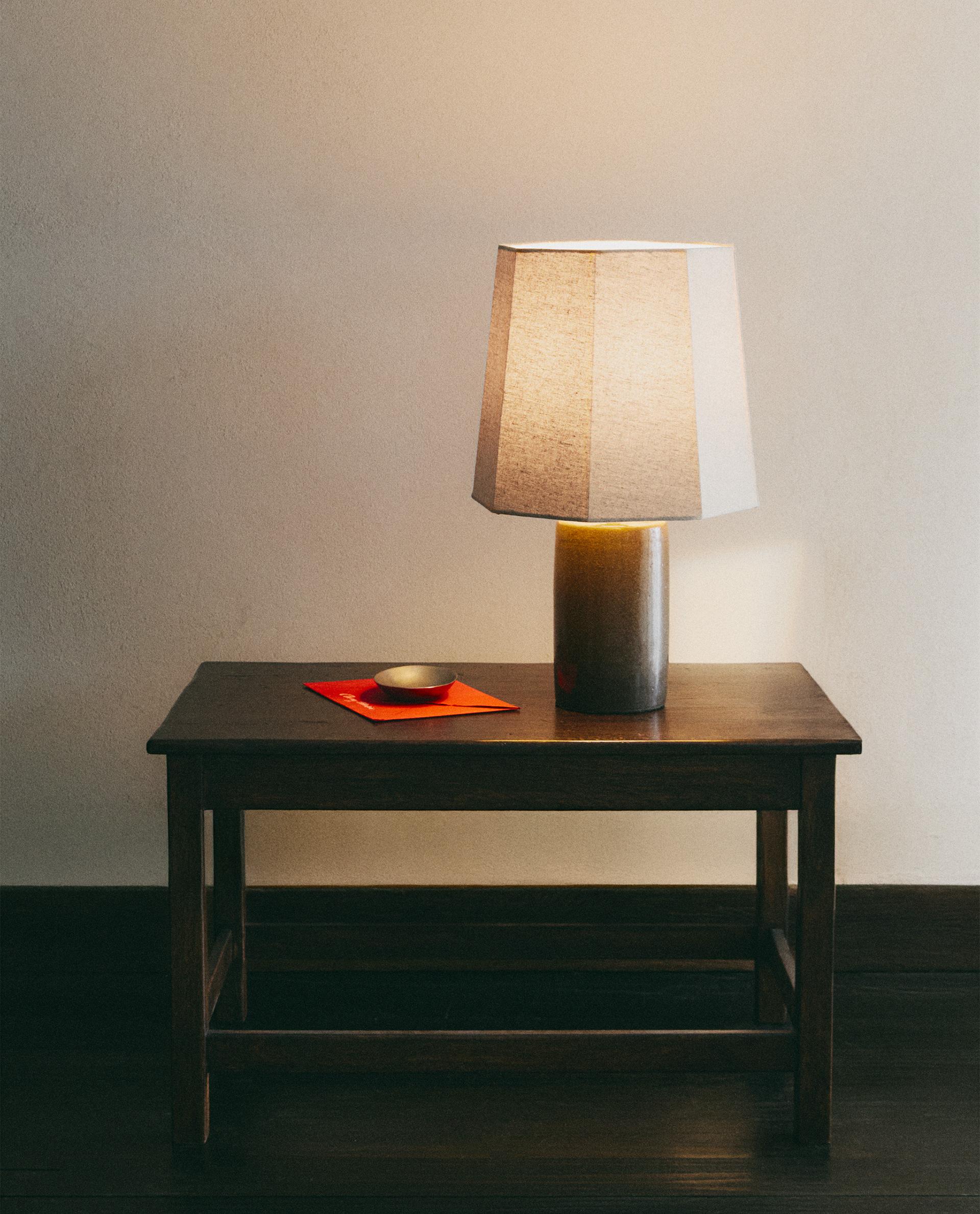 STONEWARE TABLE LAMP product thumbnail 11