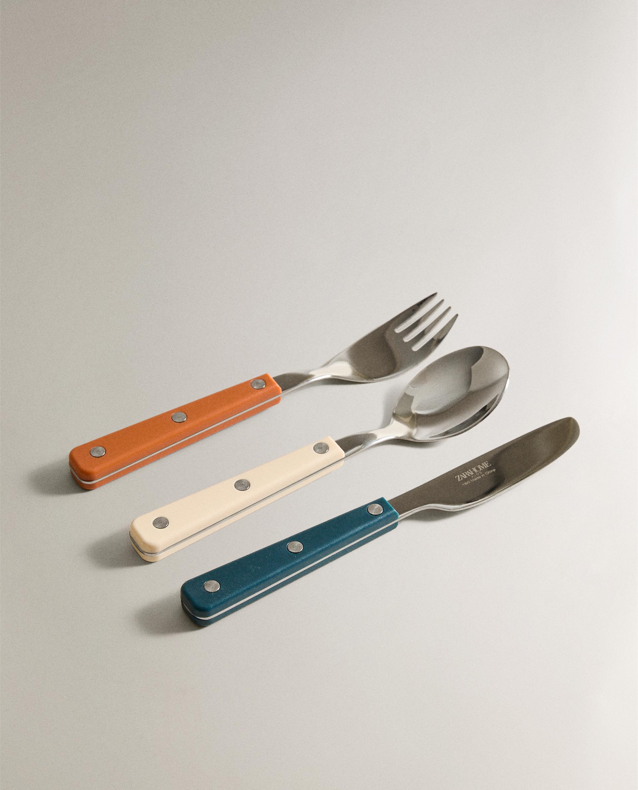 KIDS' CUTLERY SET IN WARM COLOURS (SET OF 3) product thumbnail 3