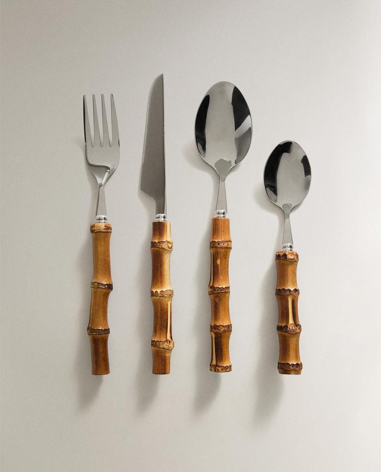SET CUBIERTOS 4 PIEZAS MANGO BAMBÚ
