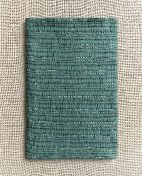 COTTON MUSLIN THROW