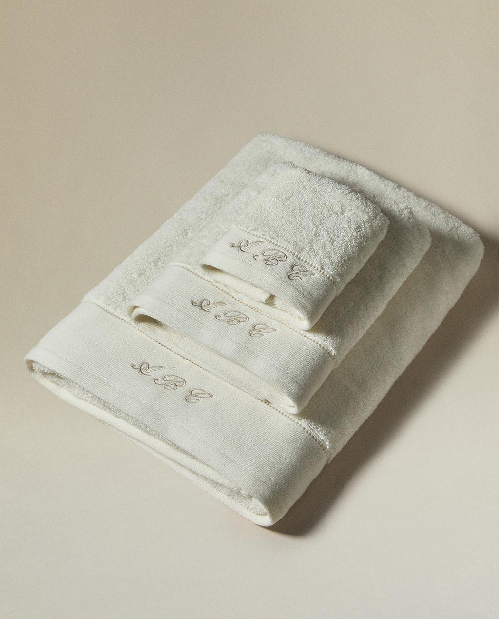 COTTON AND MODAL TOWEL