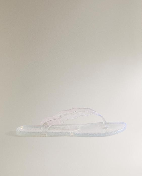 BASUTĖS SU BLIZGUČIAIS