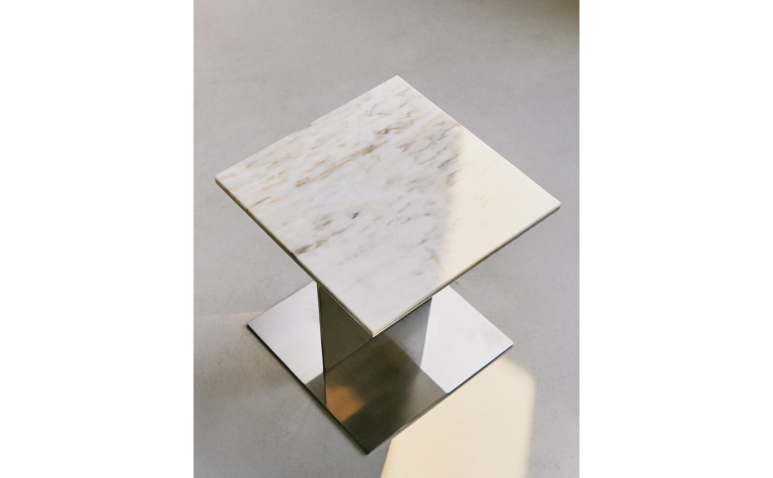 SIDETABLE 05