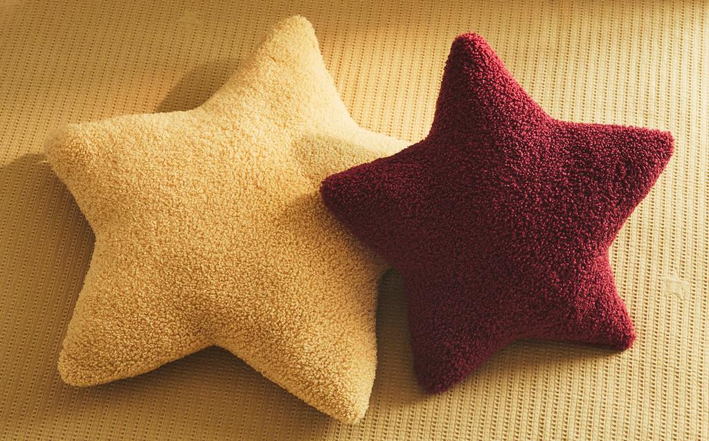 CHILDREN'S LARGE FAUX SHEARLING STAR CUSHION