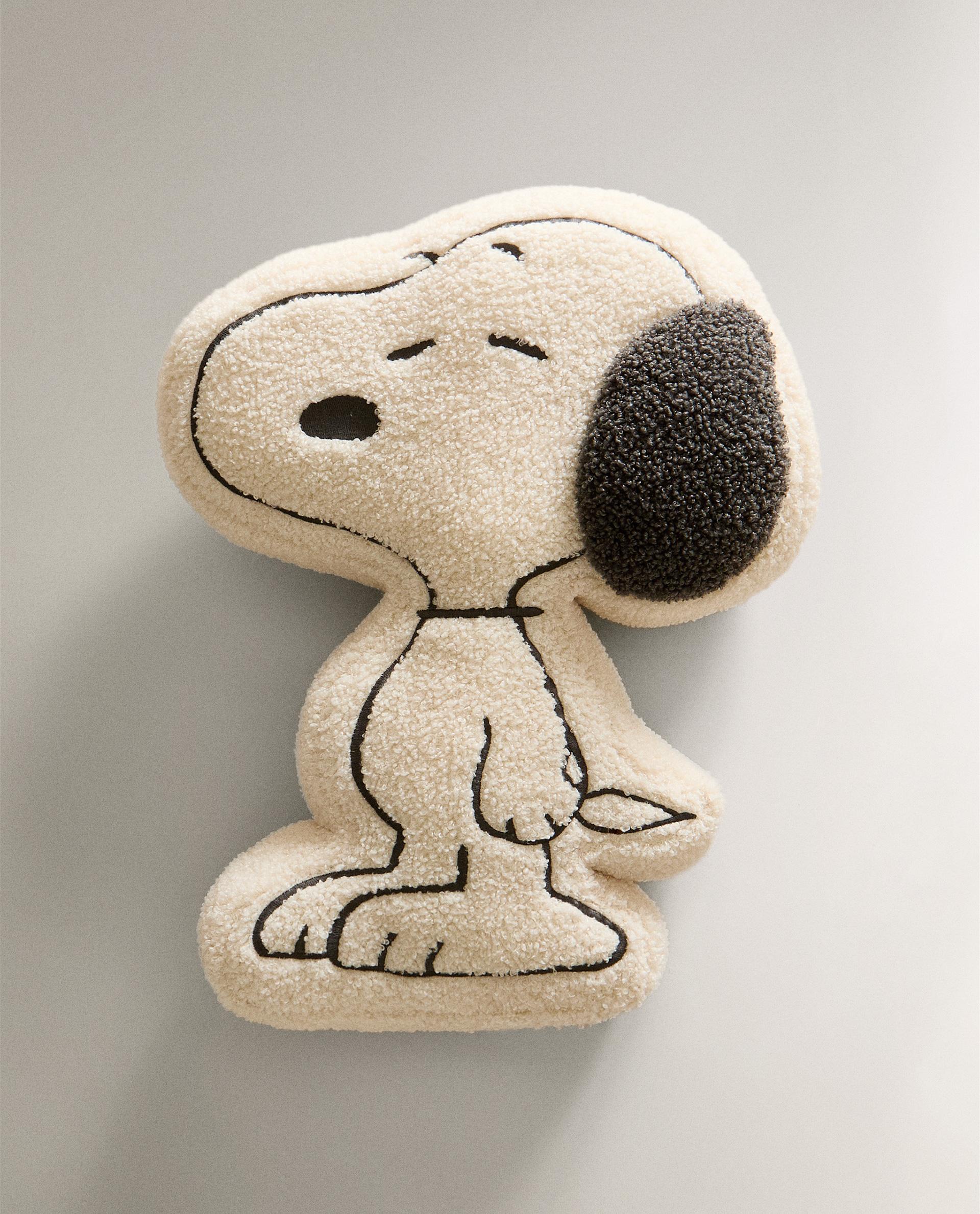 Peluche Snoopy Zara Home COUSSIN ENFANT EFFET PEAU D'AGNEAU