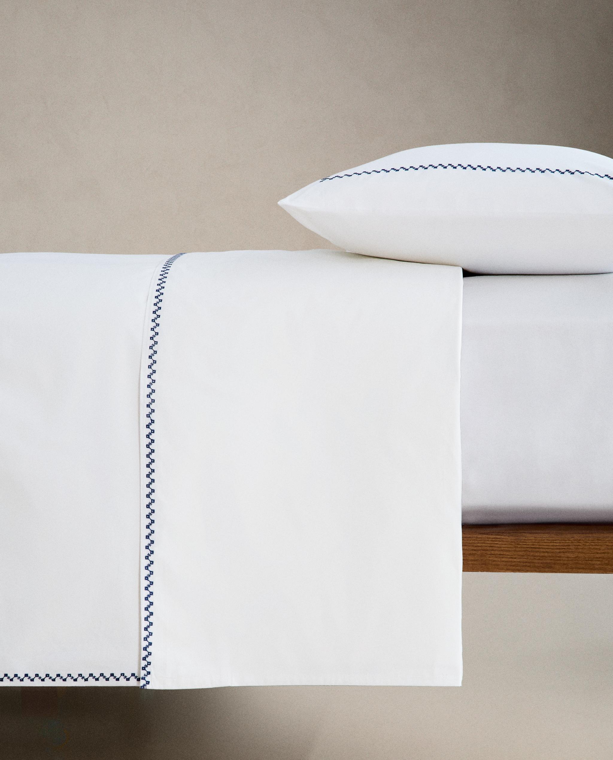 FLAT SHEET WITH EMBROIDERED BORDER product thumbnail 2