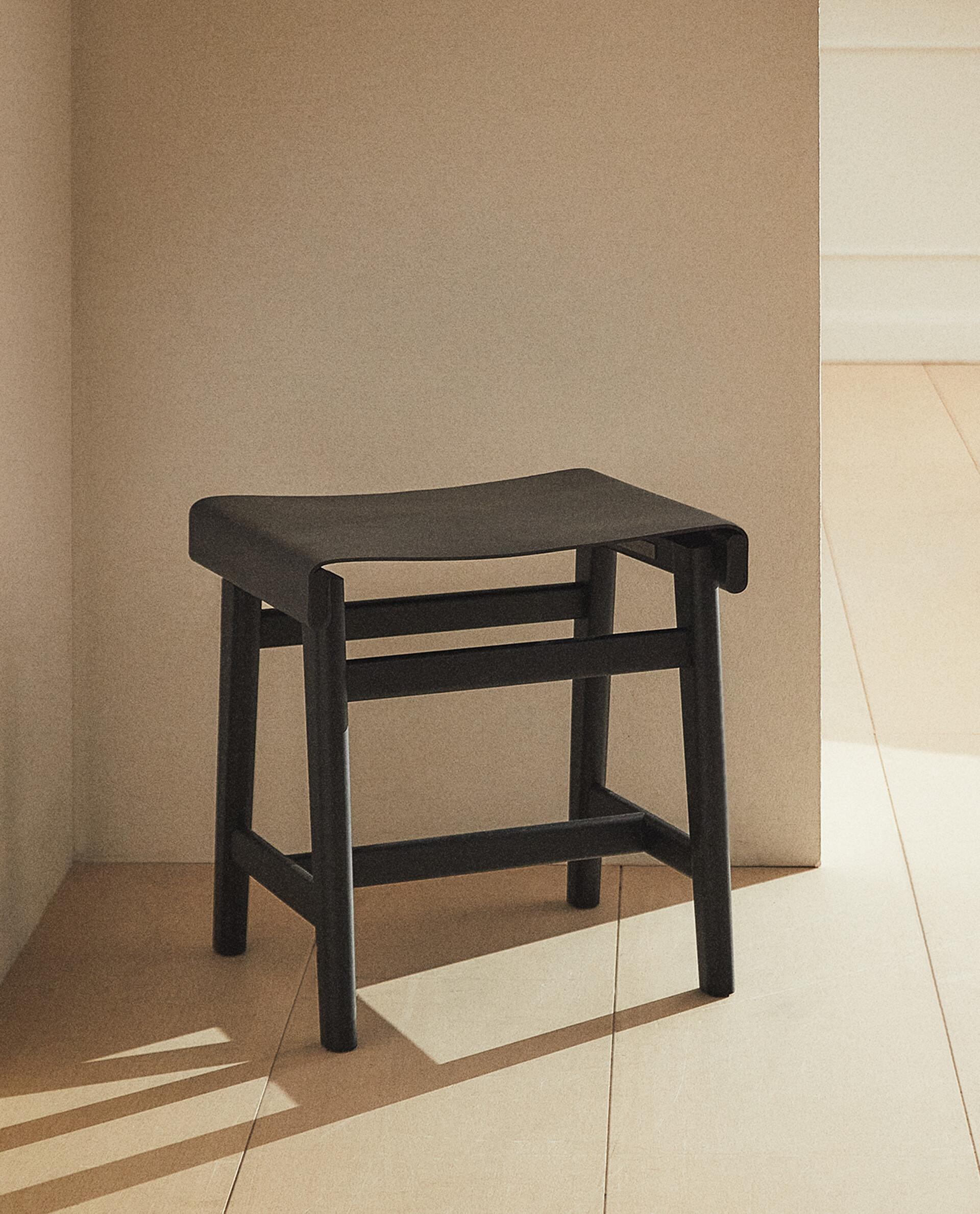 TABLE 03 | Zara Home 日本/Japan TABLE 03 | Zara Home 日本/Japan