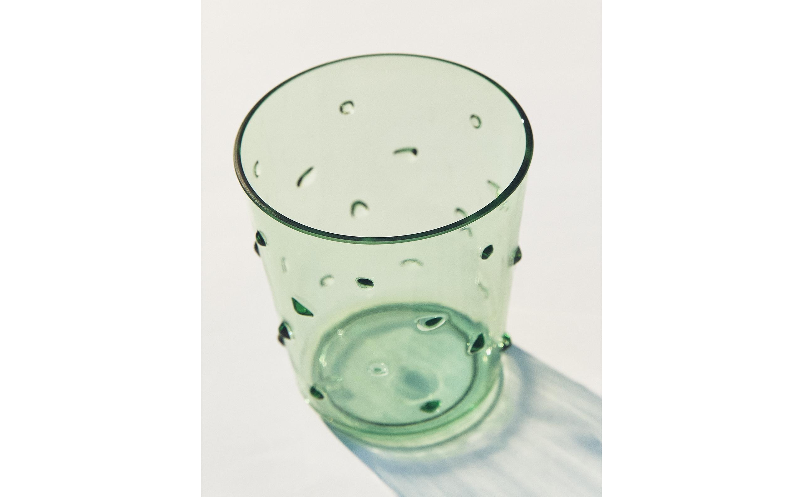 ACRYLIC TUMBLER WITH POLKA DOTS product thumbnail 2