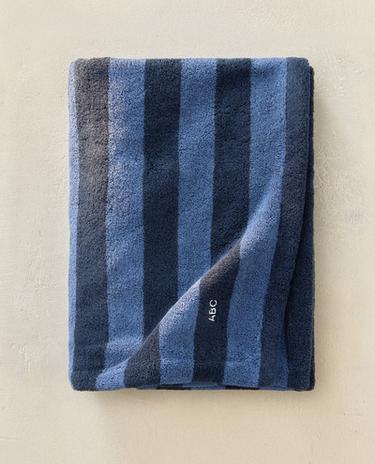 PESHQIR PLAZHI ME VIJA KONTRASTUESE