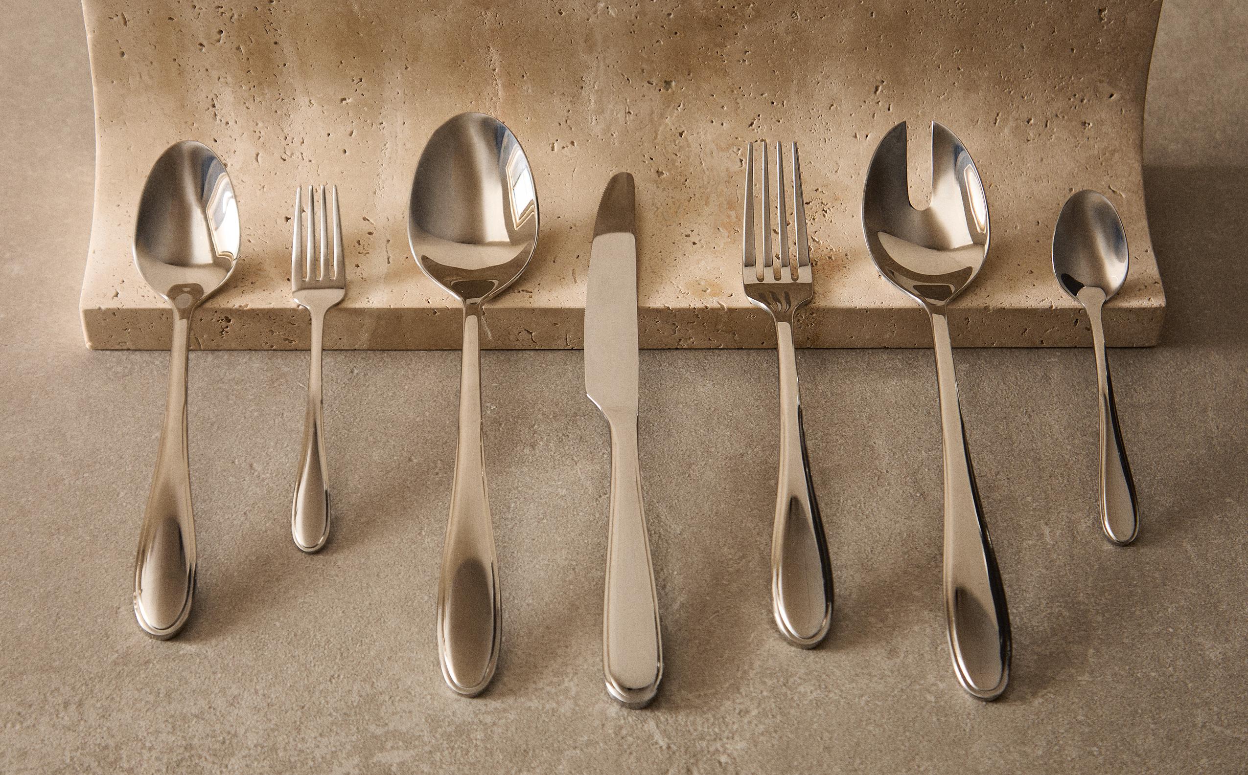 CLASSIC CUTLERY SET