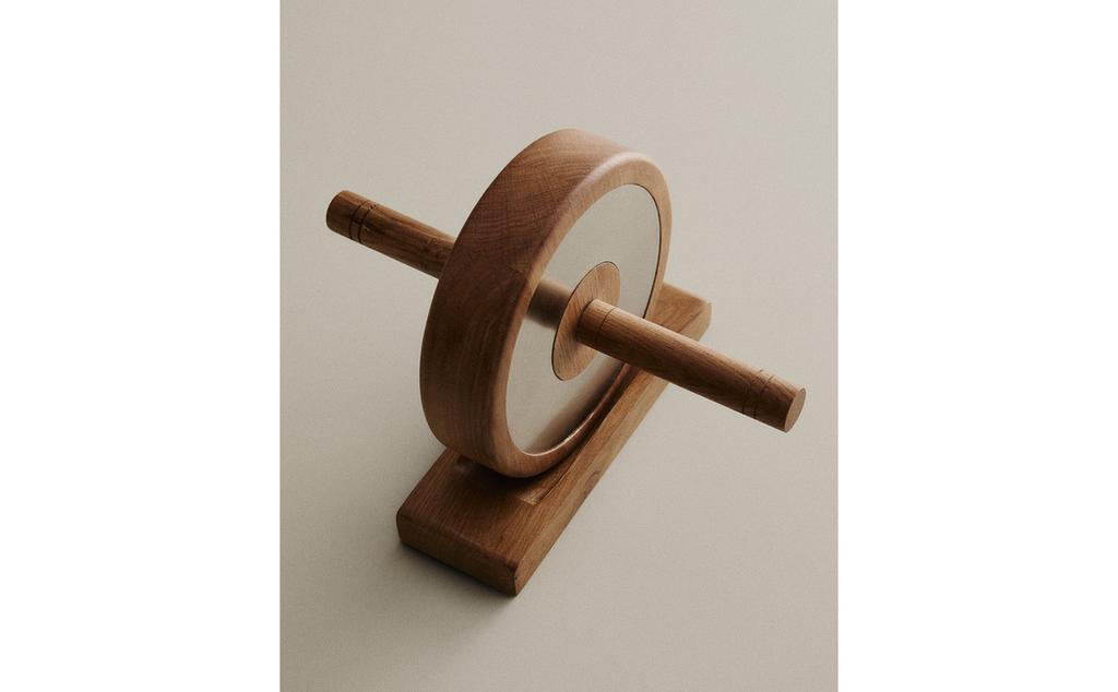 عجلة خشب للتمارين وقاعدة