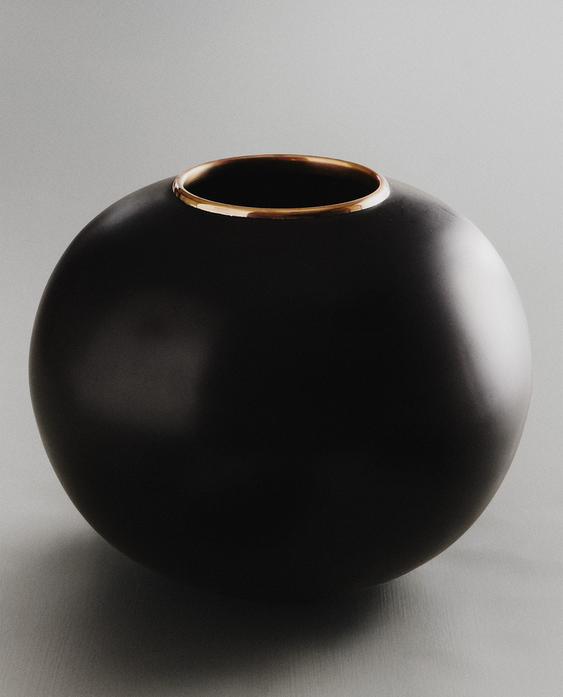 BRASS SPHERE VESSEL I COLIN KING