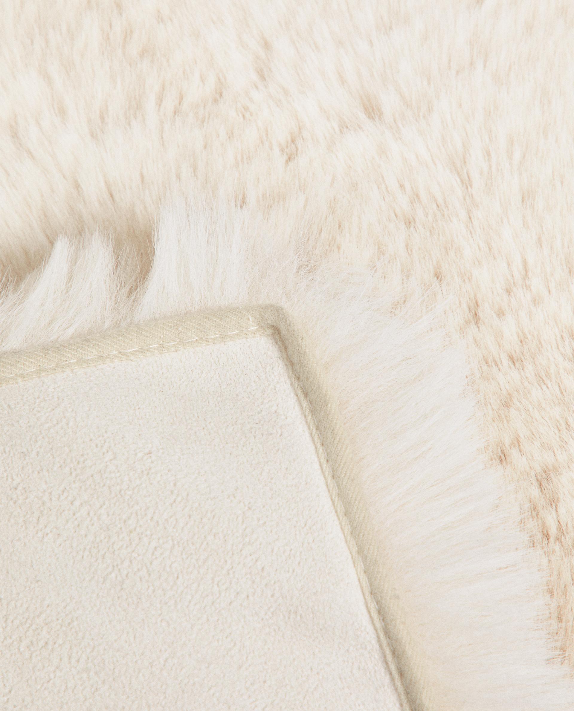 LARGE RECTANGULAR FAUX FUR RUG