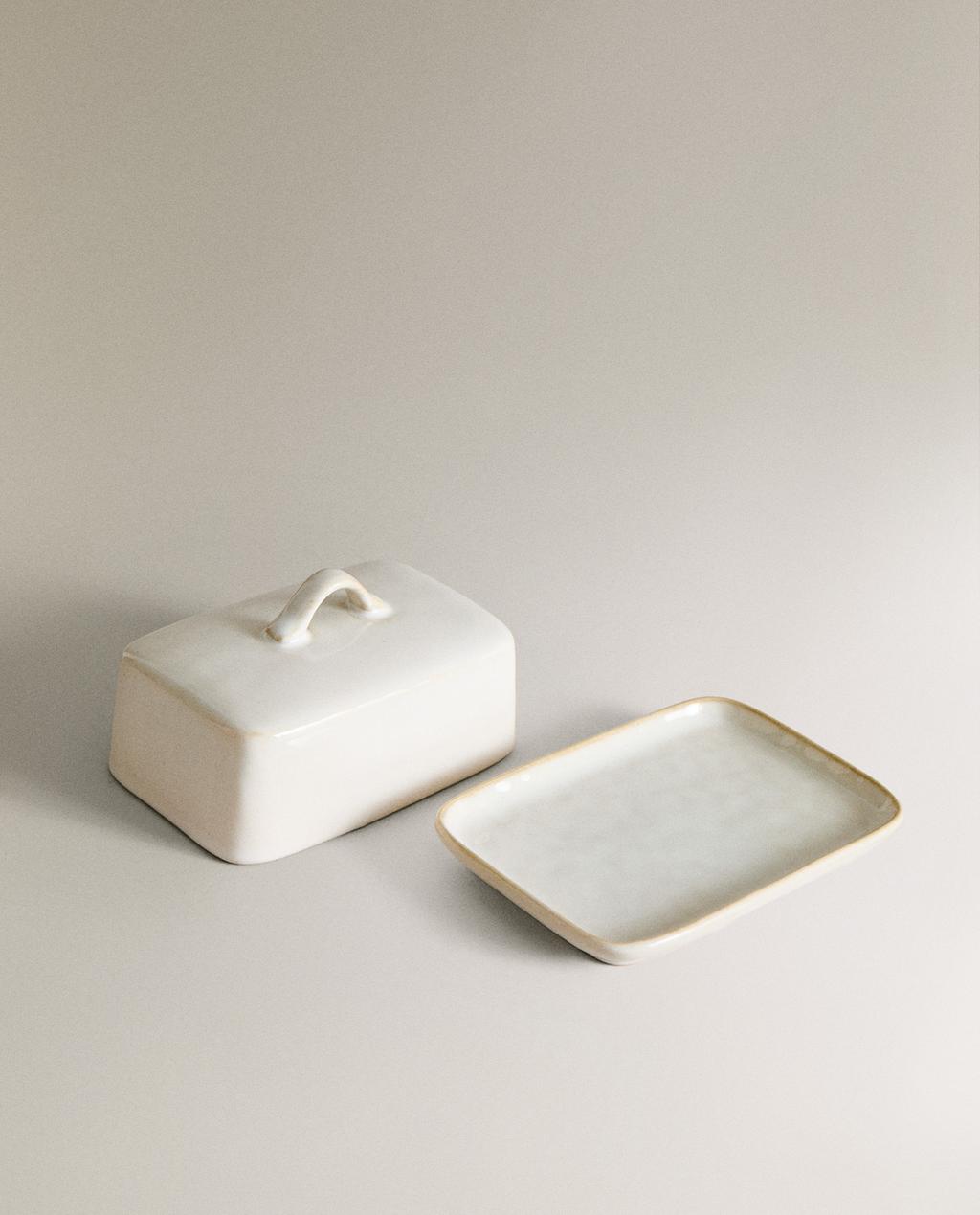 STONEWARE BUTTER DISH