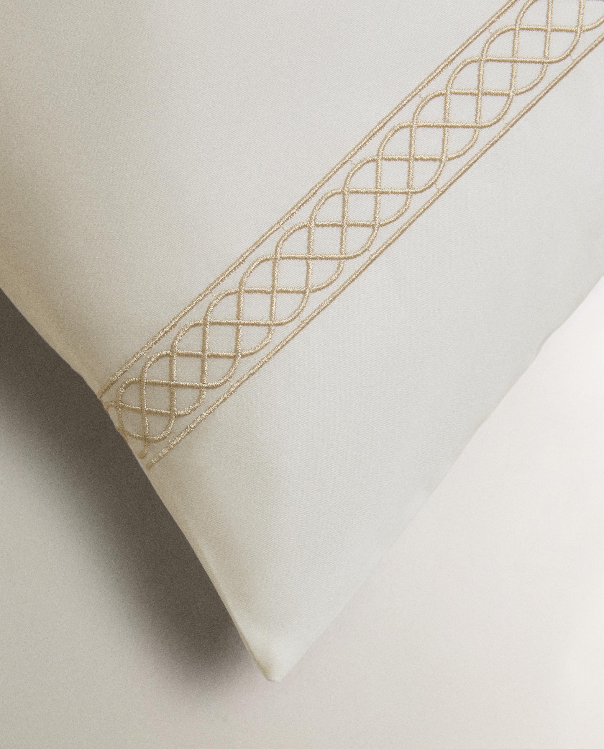 EMBROIDERED SATEEN PILLOWCASE product thumbnail 2