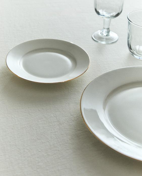RIMMED BONE CHINA DESSERT PLATE