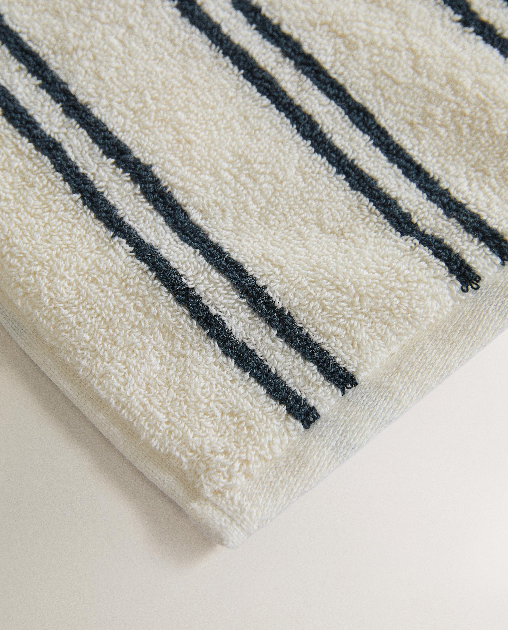 DOUBLE STRIPE BATH TOWEL product thumbnail 9