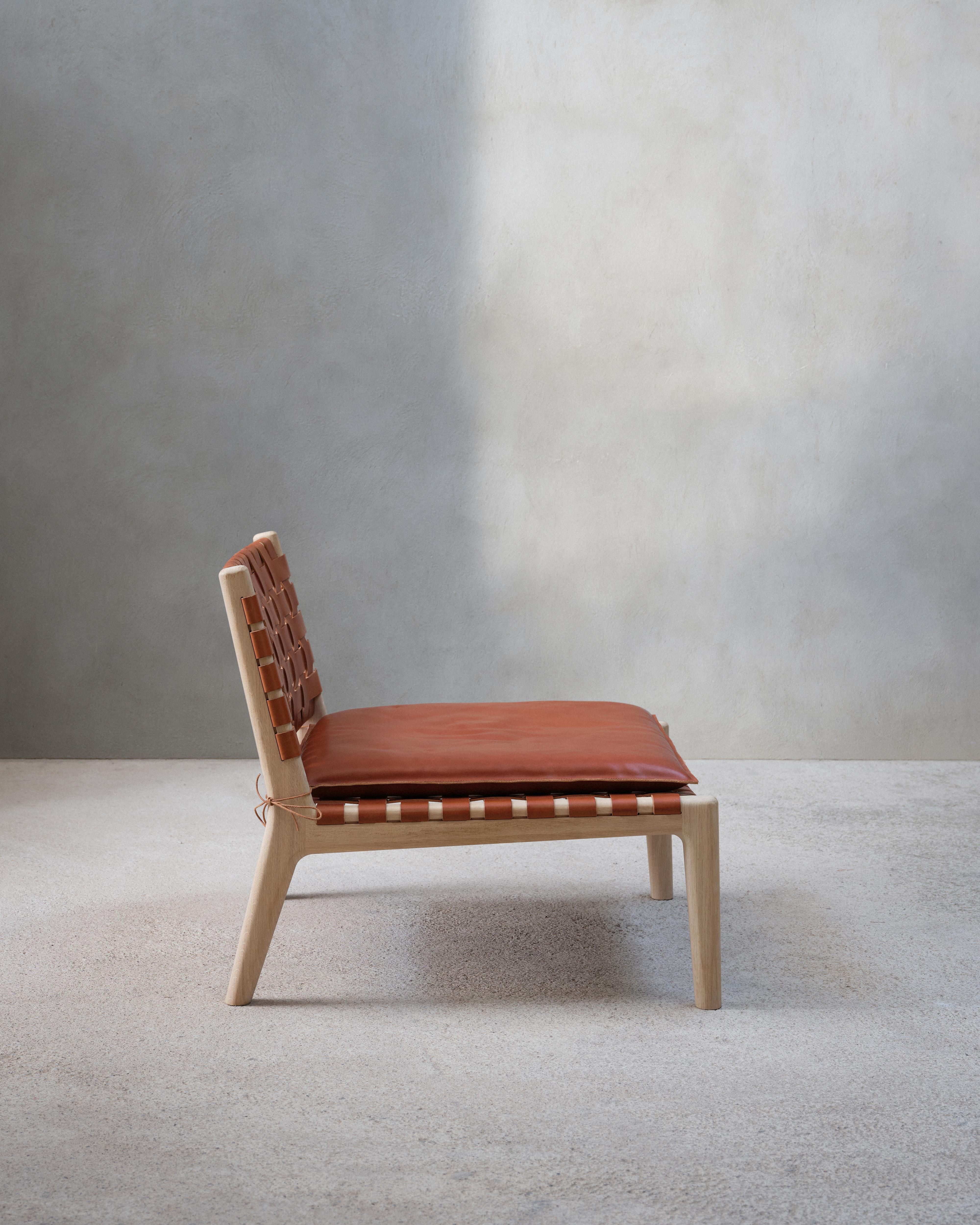 LOUNGE CHAIR 01 | Zara Home United States of America
