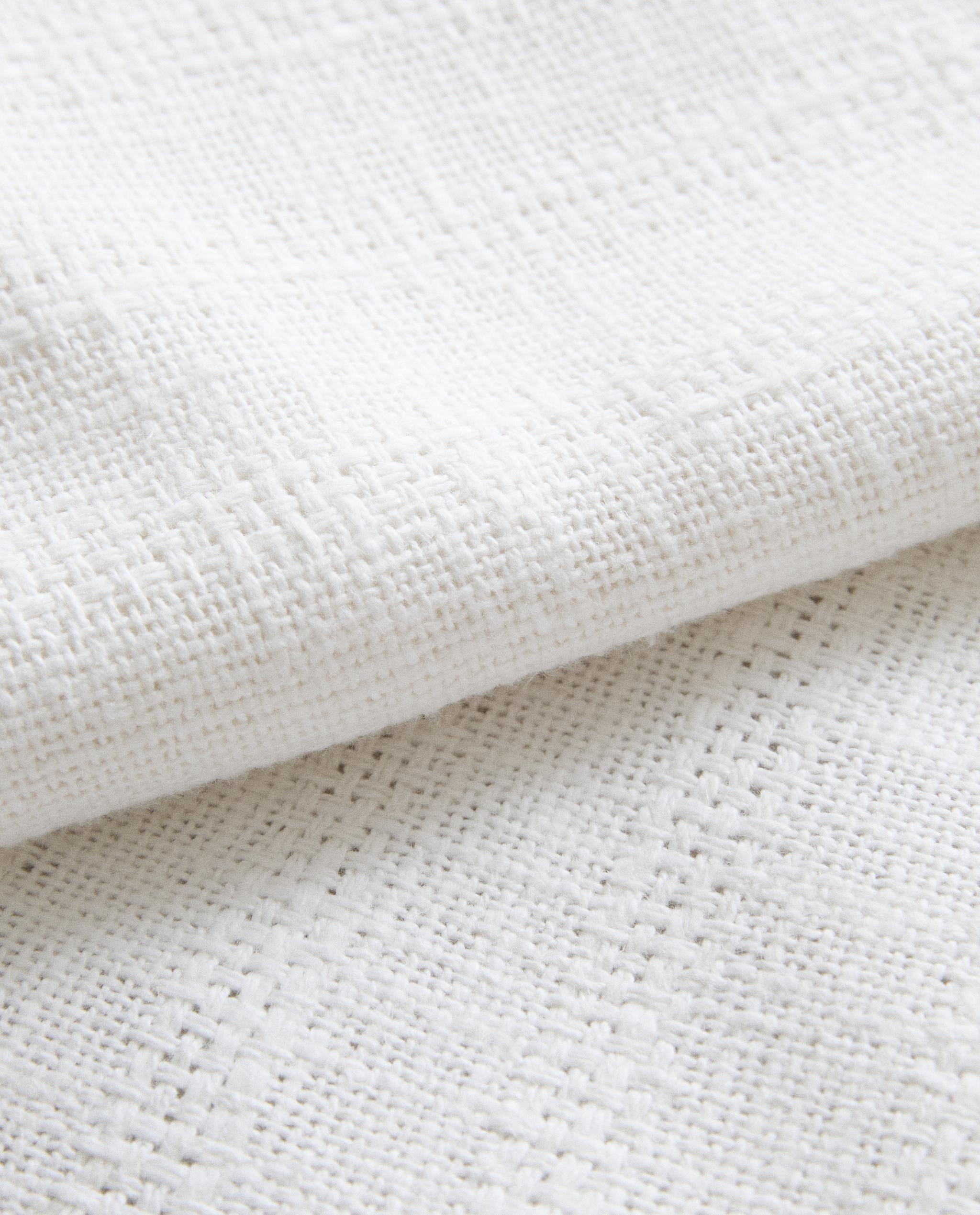TEXTURED LINEN TABLE RUNNER product thumbnail 11