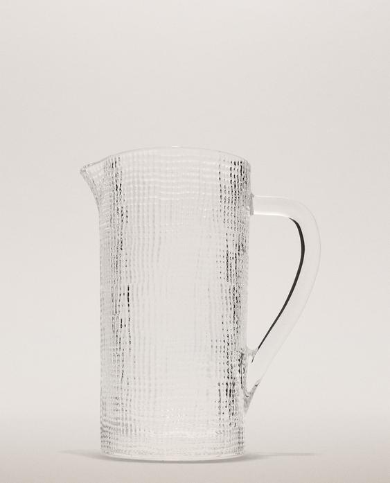 RAISED DESIGN GLASS JUG RAISED DESIGN GLASS JUG