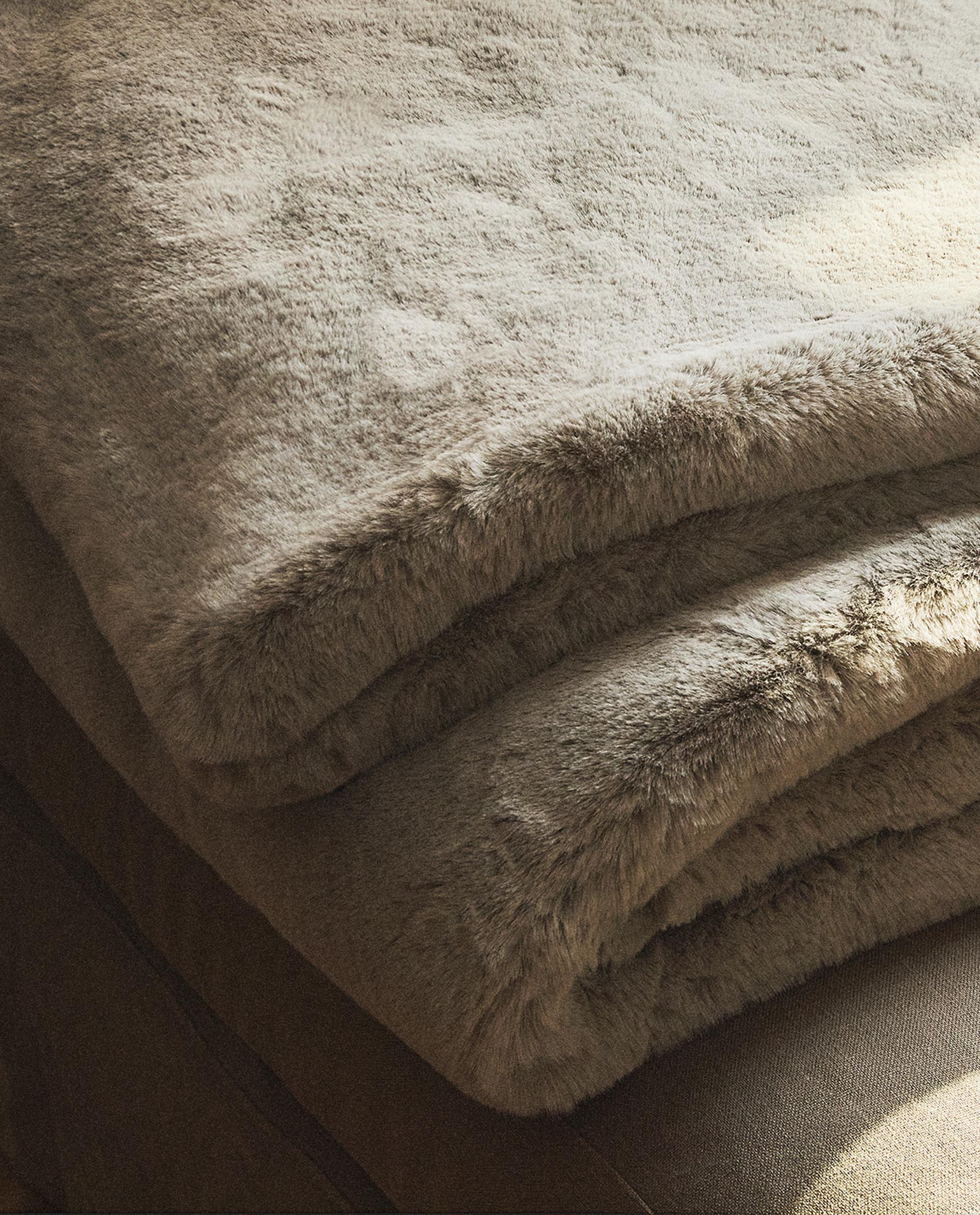 Zara home faux fur blanket sale