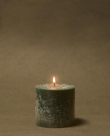 WINTER CYPRESS SMALL CYLINDER SCENTED CANDLE