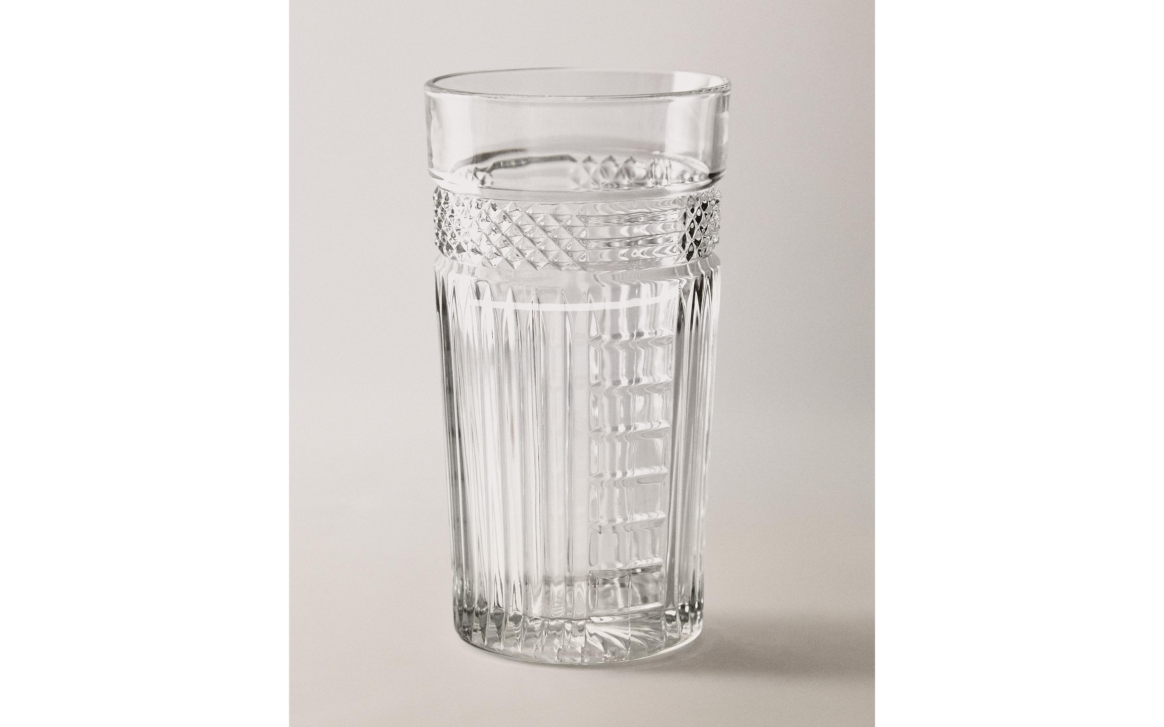 TUMBLER SET WITH RAISED DESIGN product thumbnail 2