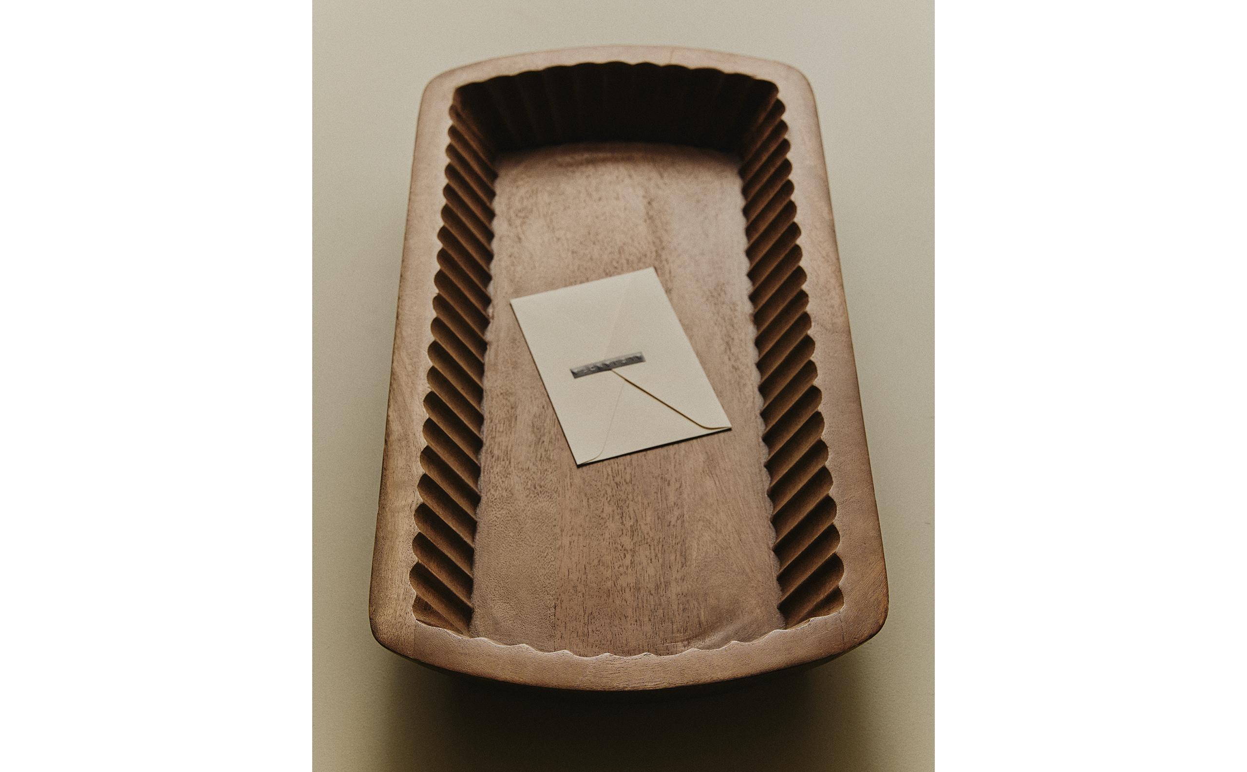 DECORATIVE WOODEN TRAY | Zara Home United States of America