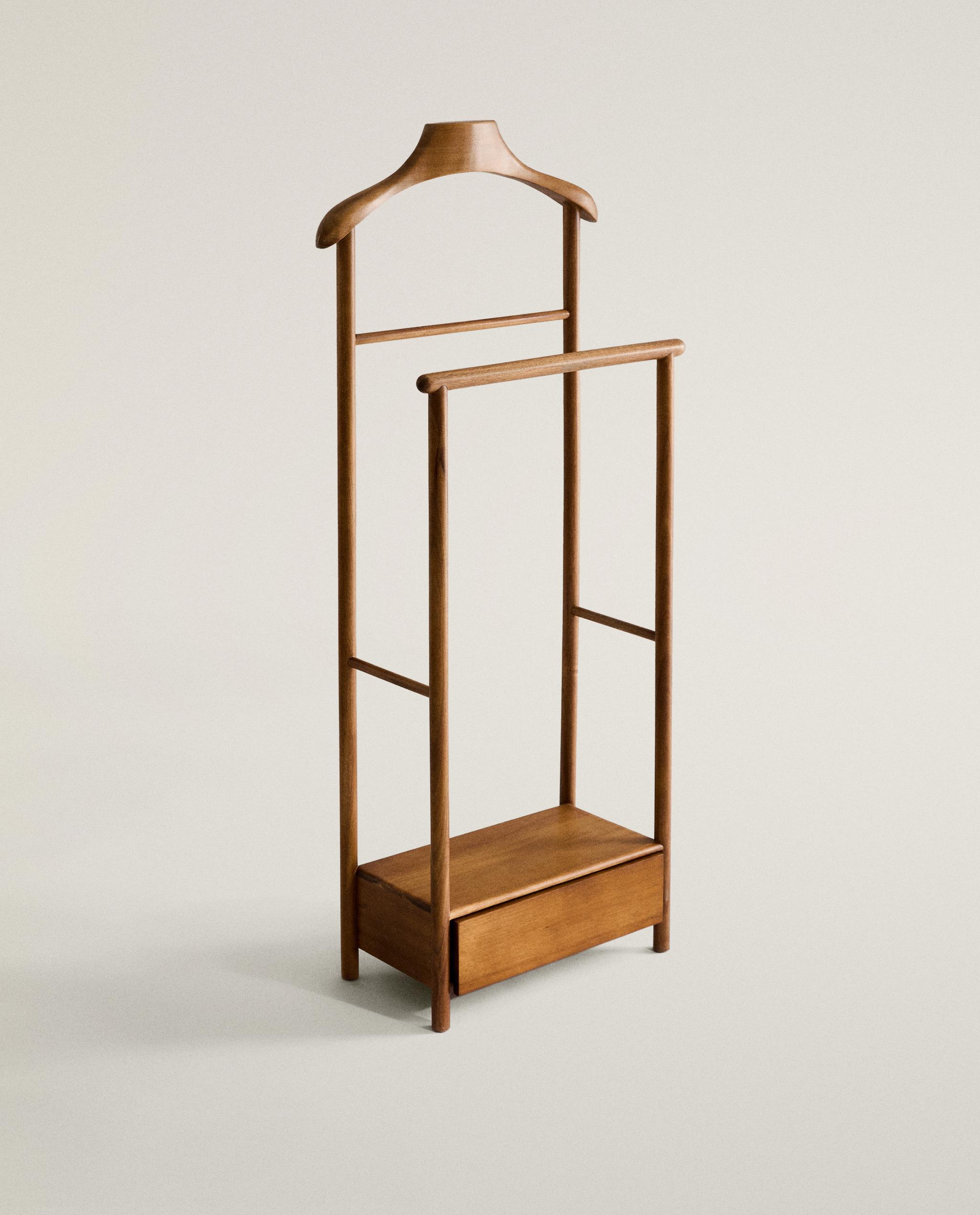VALET DE NUIT EN BOIS D’ACACIA — Zara Home