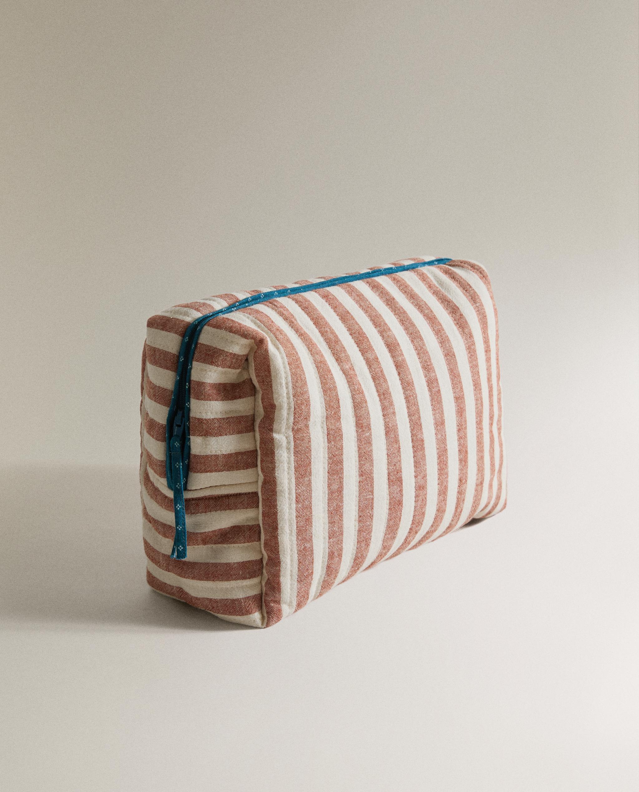 CHILDREN'S STRIPED LINEN AND COTTON TOILETRY BAG product thumbnail 5