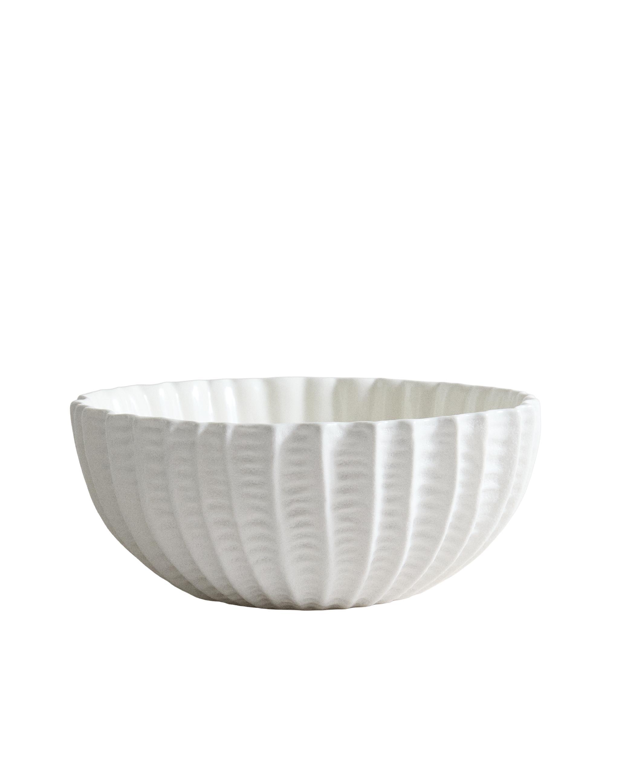 STONEWARE SALAD BOWL WITH RAISED DESIGN product thumbnail 2