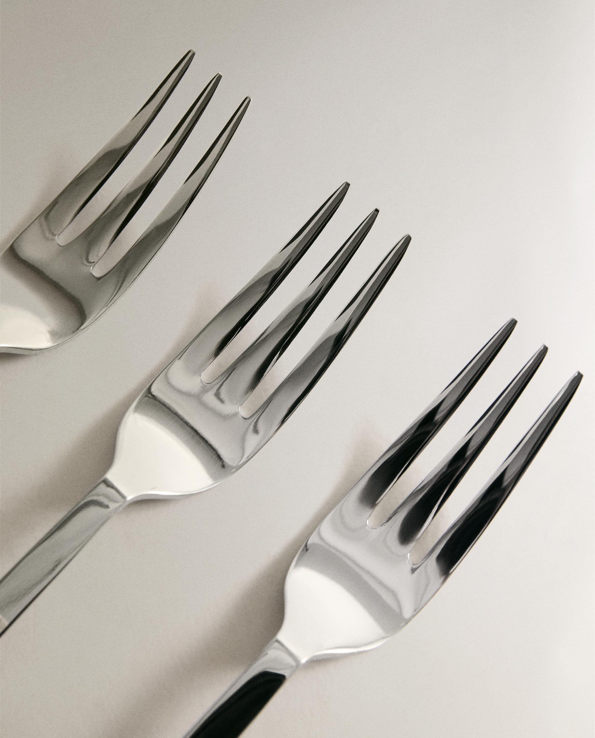 PACK OF DESSERT FORKS WITH WOOD-EFFECT HANDLES (PACK OF 4) product thumbnail 9