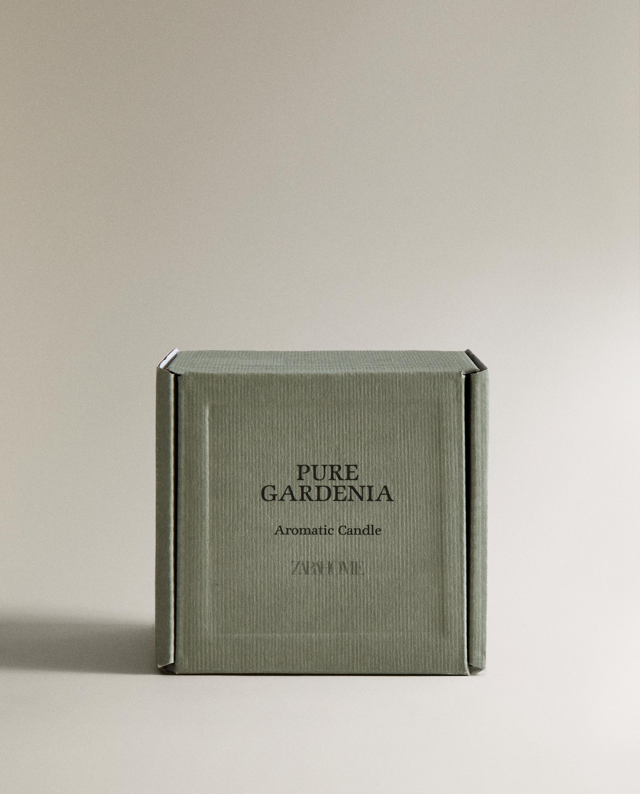 PURE GARDENIA AND FLORAL BEYOND SCENTED CANDLES product thumbnail 7