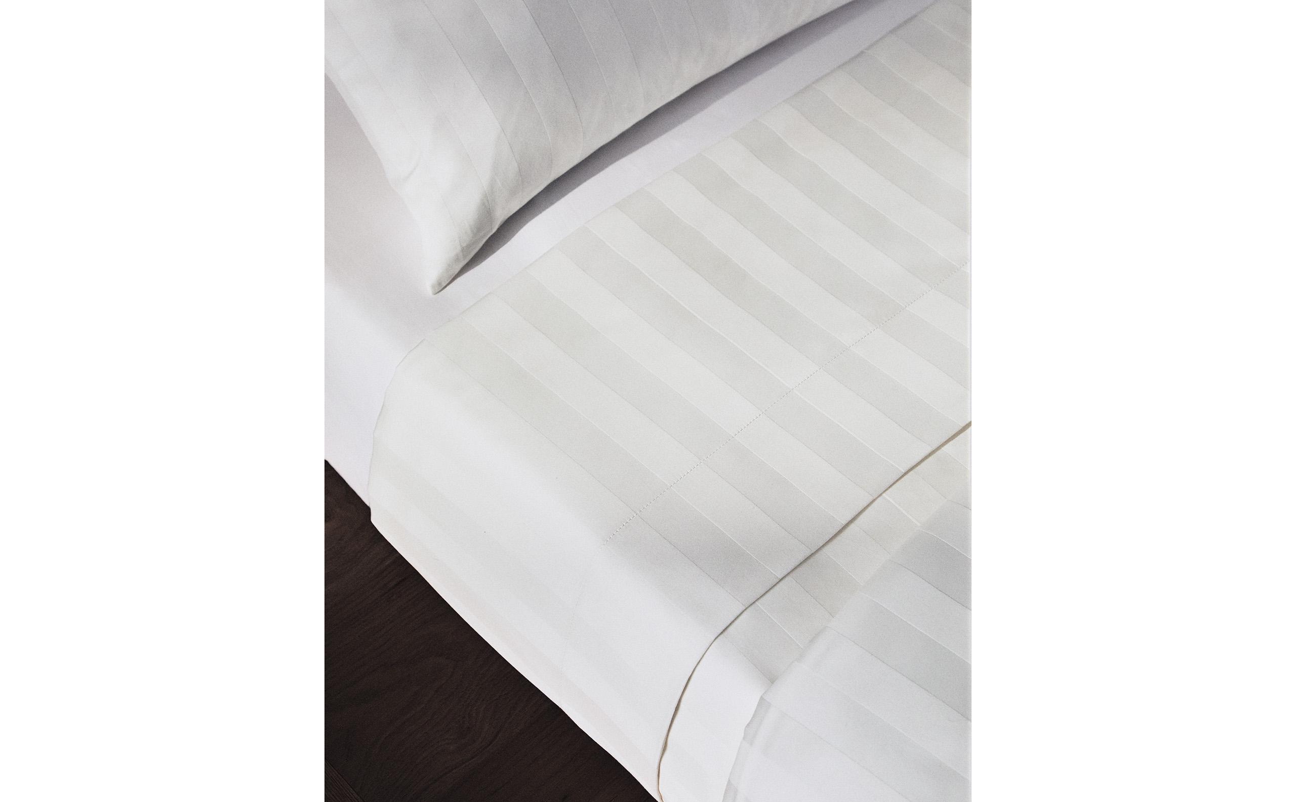 STRIPED SATEEN FLAT SHEET (500 THREAD COUNT) product thumbnail 11