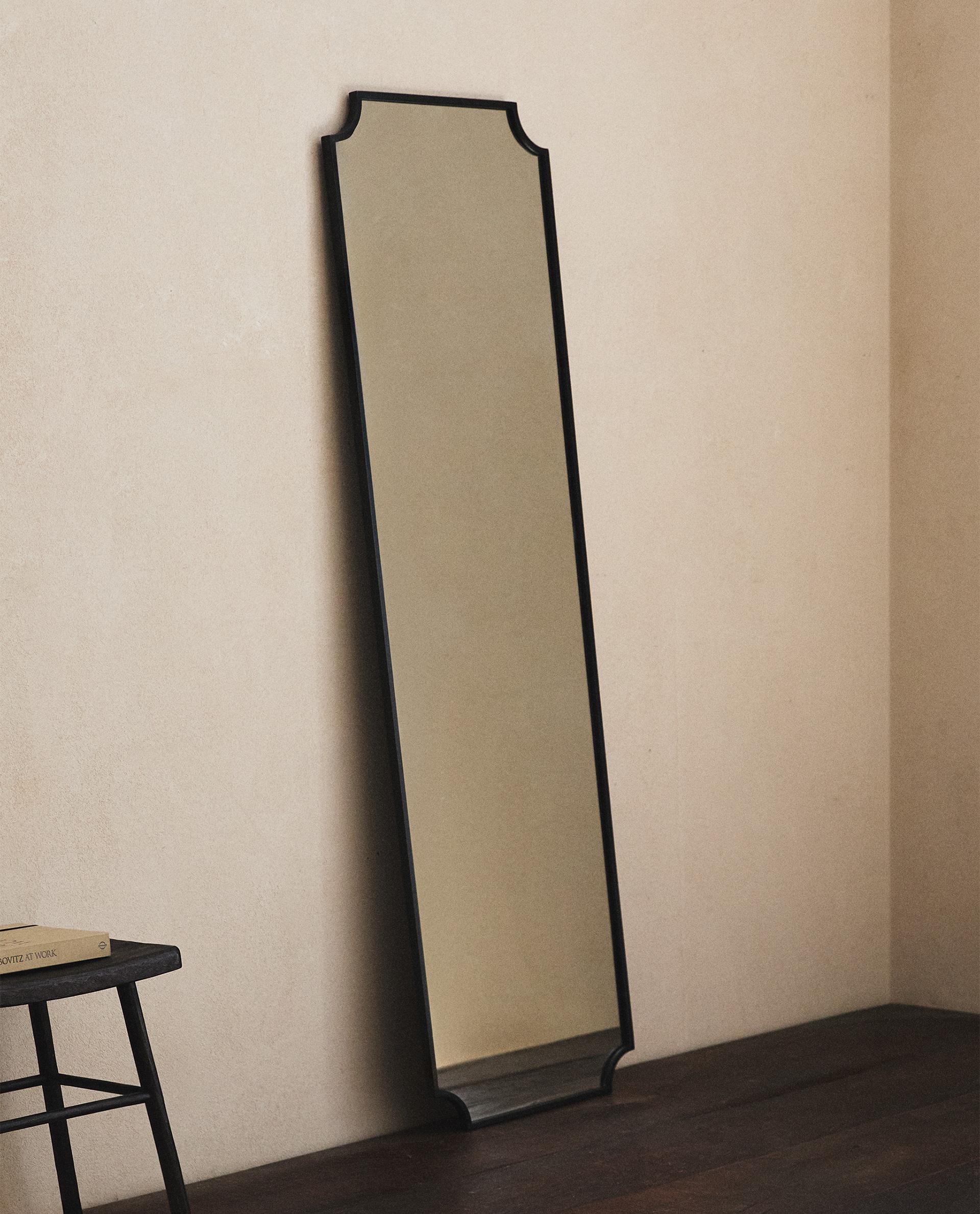 مرآة سوداء معدن مرآة سوداء معدن