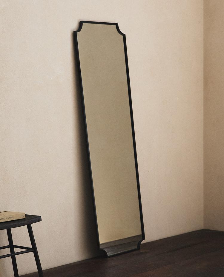 BLACK METAL MIRROR BLACK METAL MIRROR