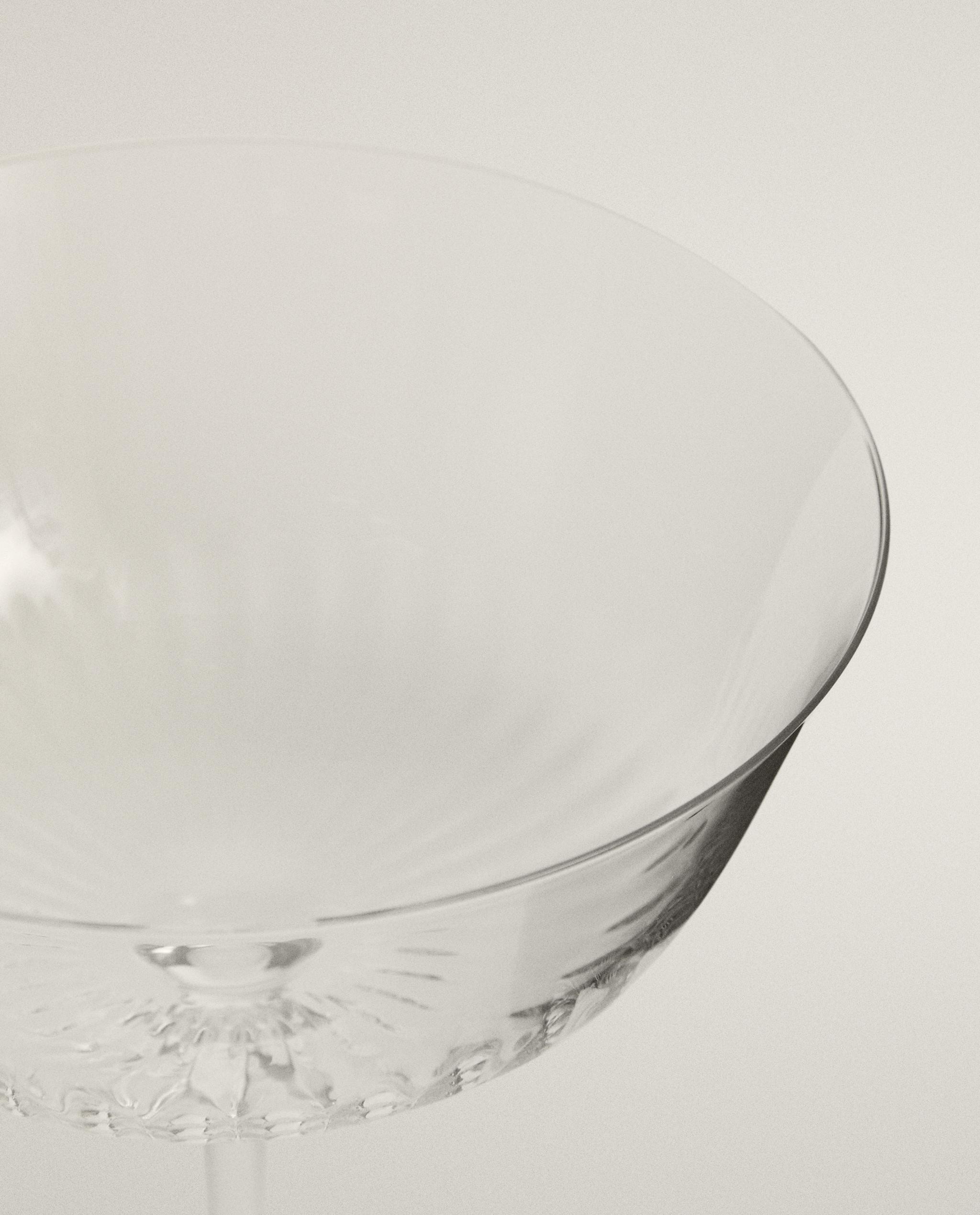 COCKTAIL GLASS WITH LINES product thumbnail 4