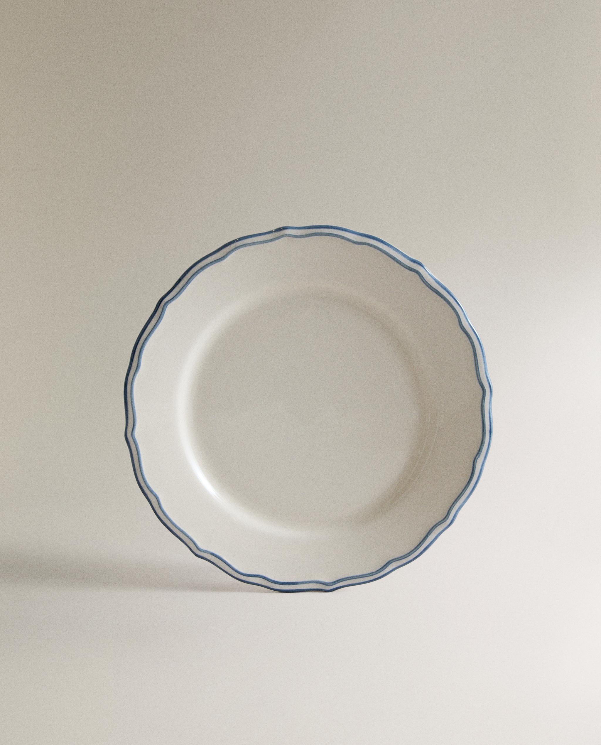 EARTHENWARE DESSERT PLATE WITH WAVY RIM product thumbnail 6