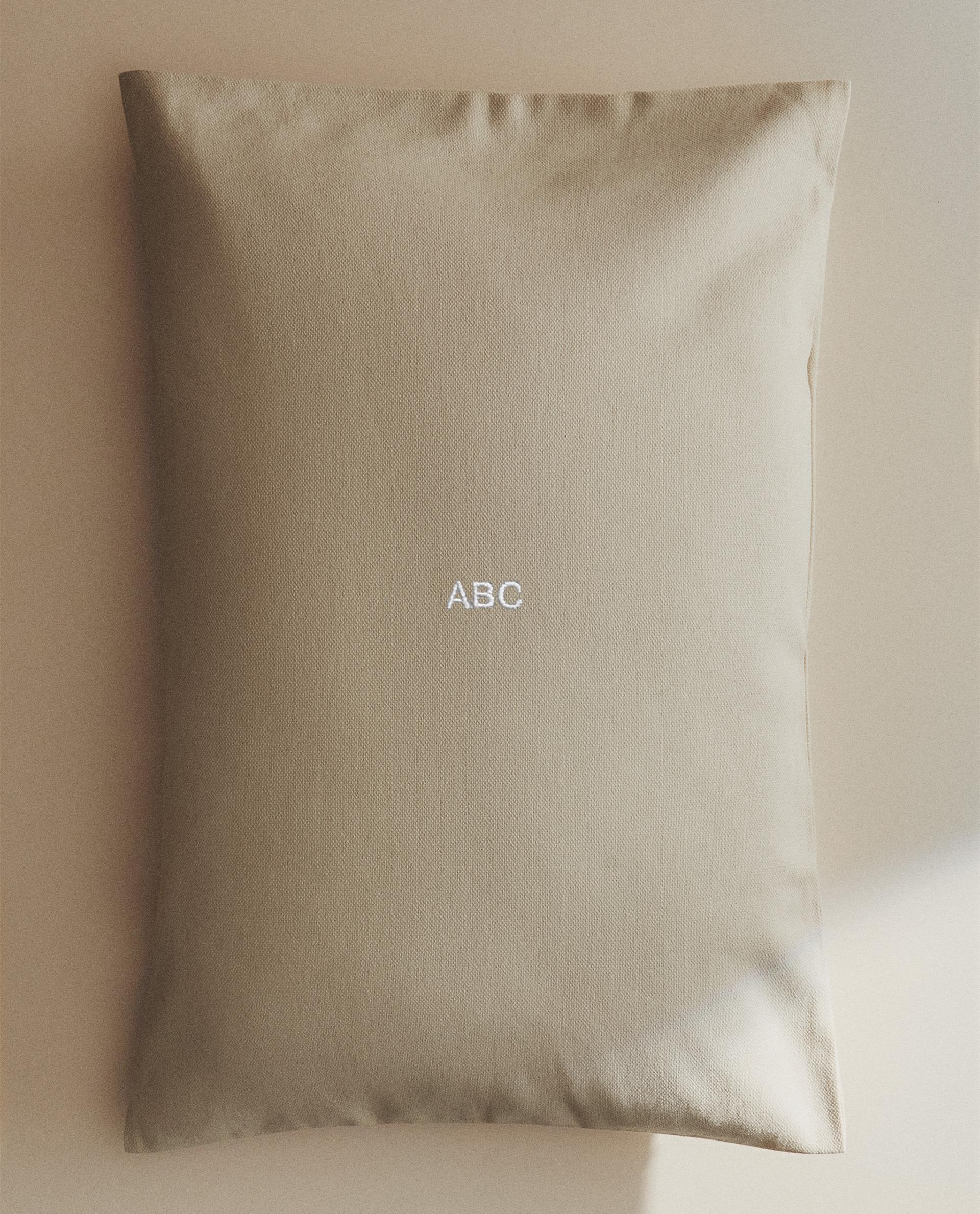 PLAIN CUSHION COVER
