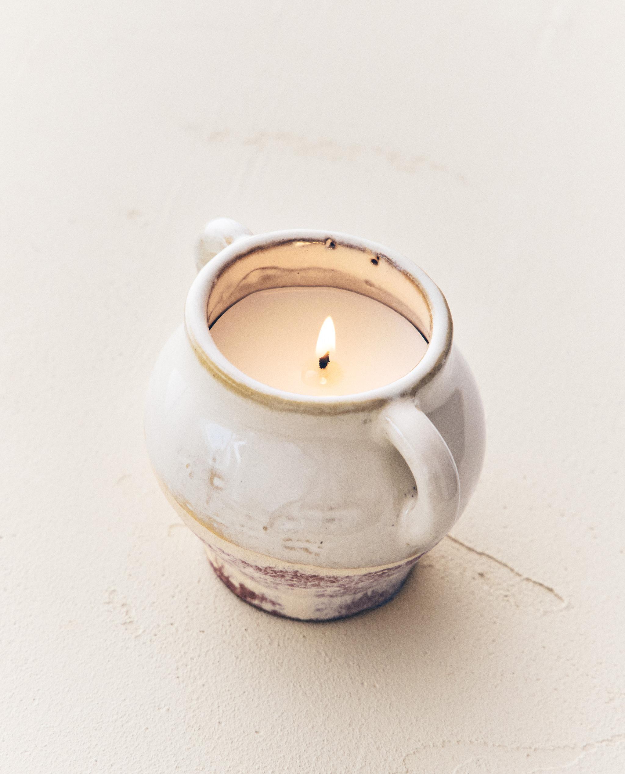 LIGHT COTTON AND FIG LEAF SCENTED CANDLES product thumbnail 9