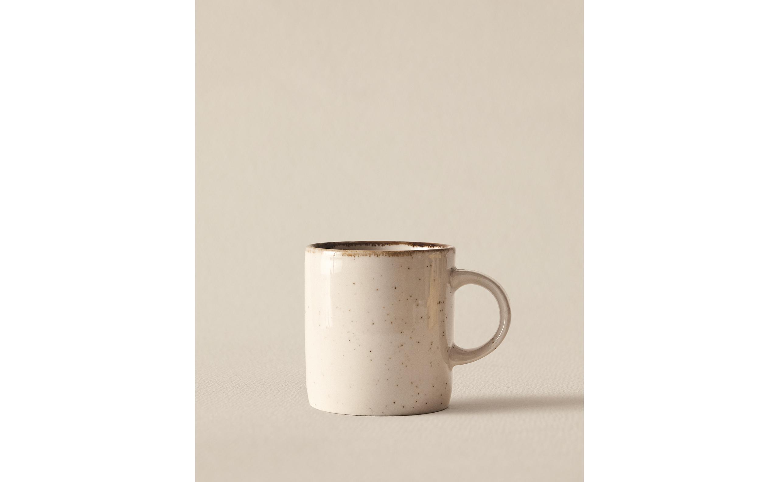 TAZA CARMEN FILO PORCELANA