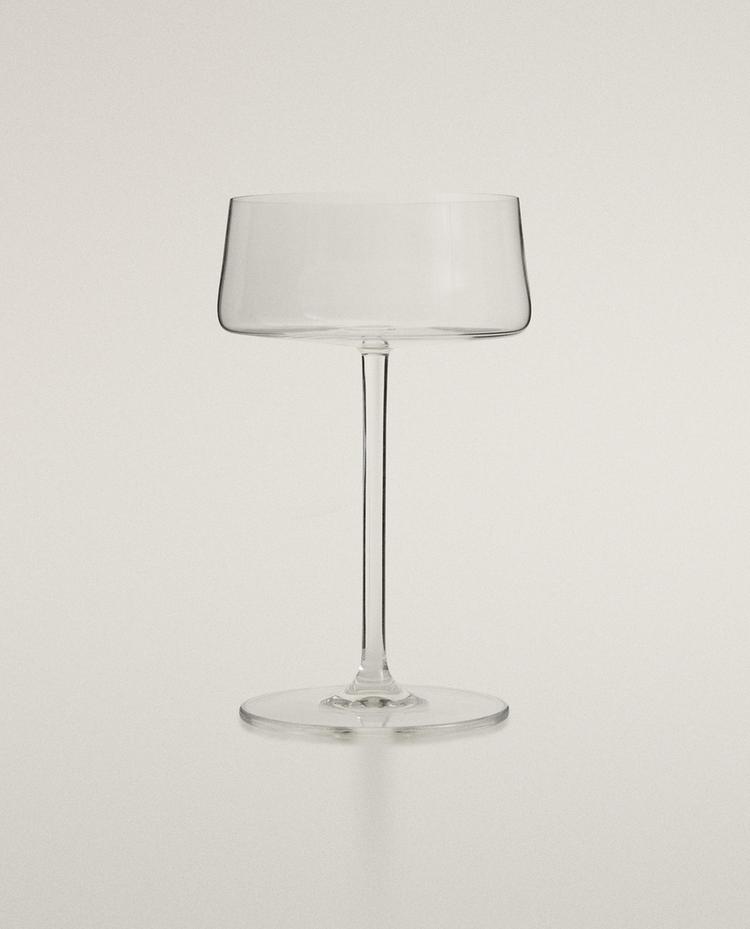 SHORT CONICAL CRYSTALLINE WINE GLASS